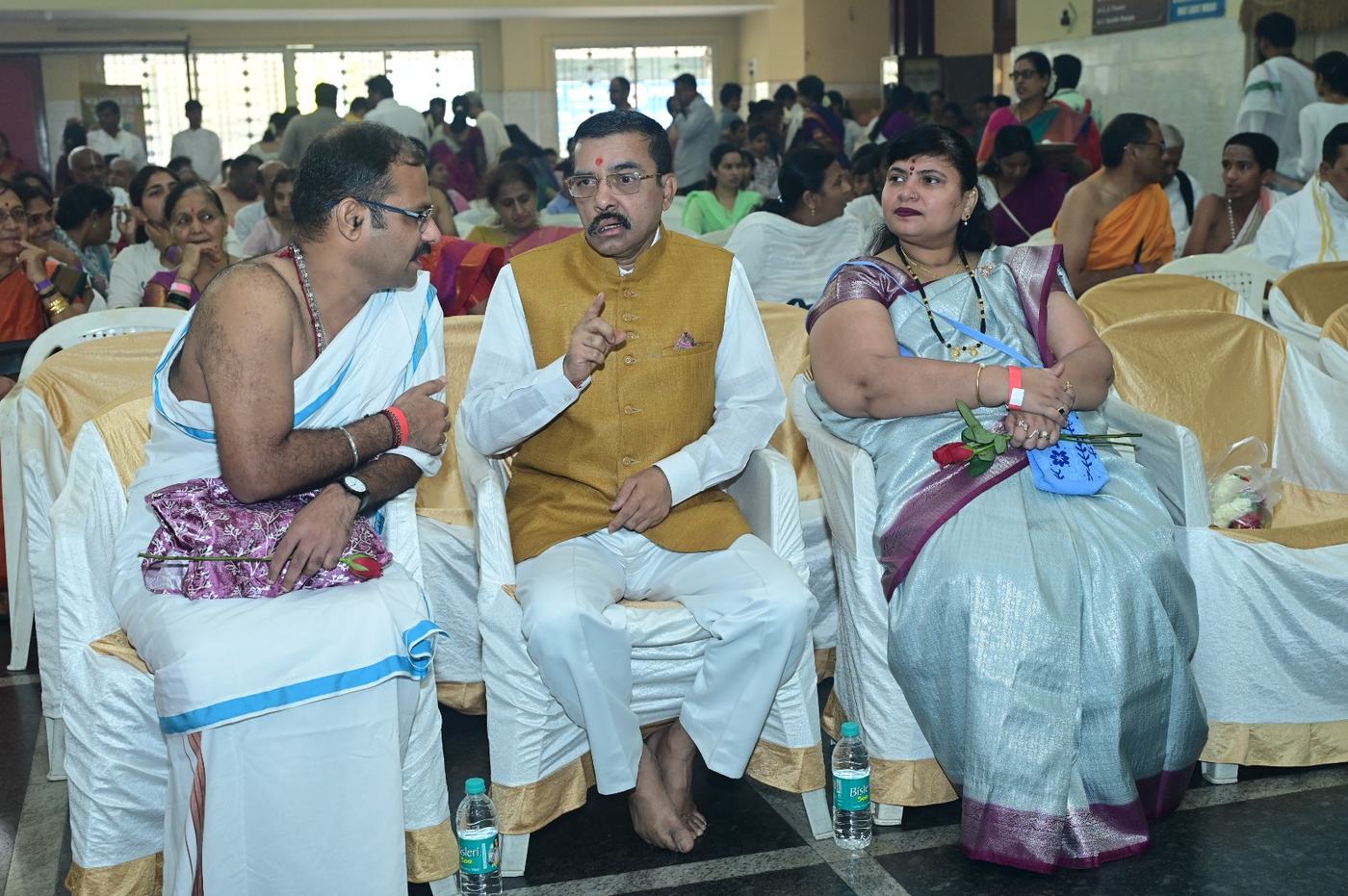 Justice Hanchate Sanjeevkumar at the Guru Purnima Mahotsava