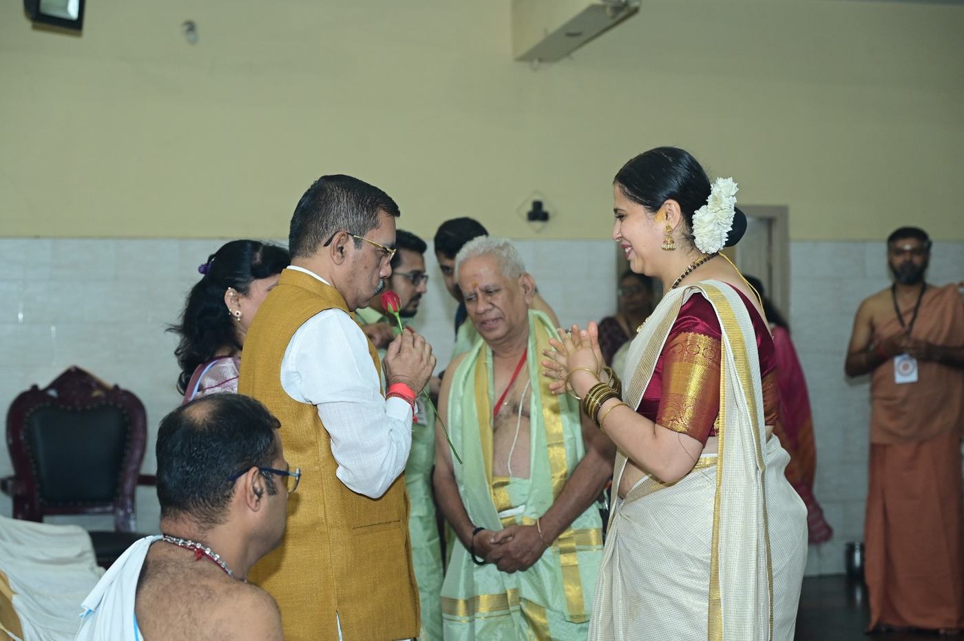 Justice Hanchate Sanjeevkumar at the Guru Purnima Mahotsava